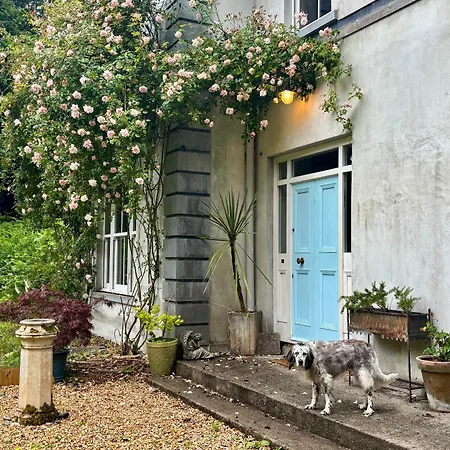 Blackhill Woods Retreat *