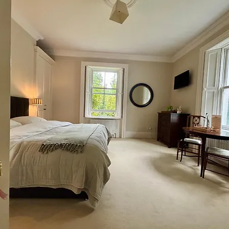 Blackhill Woods Retreat *