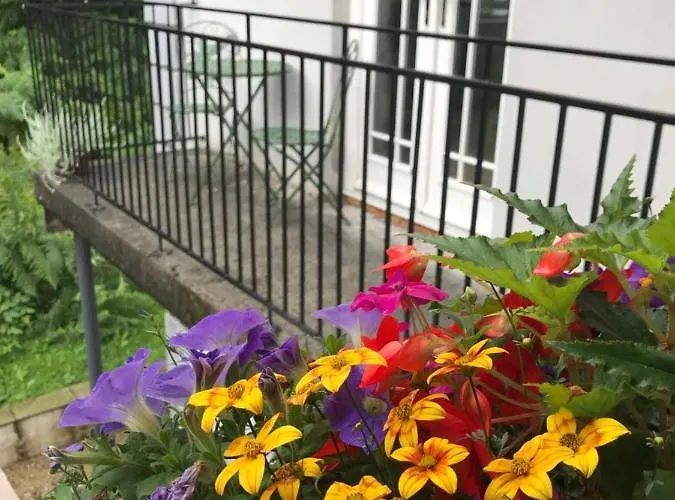 Blackhill Woods Retreat Landsted *