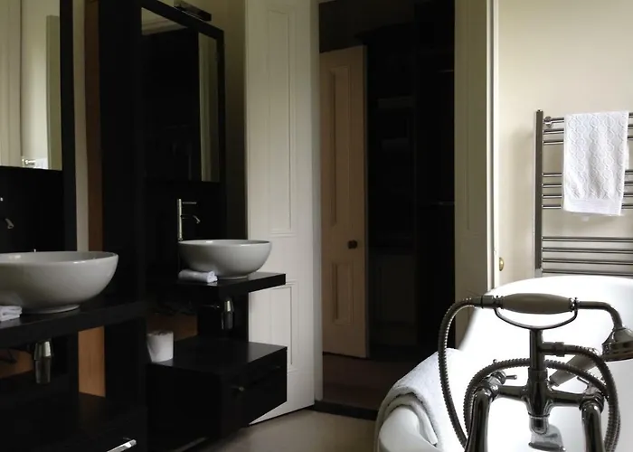 Landsted Blackhill Woods Retreat *